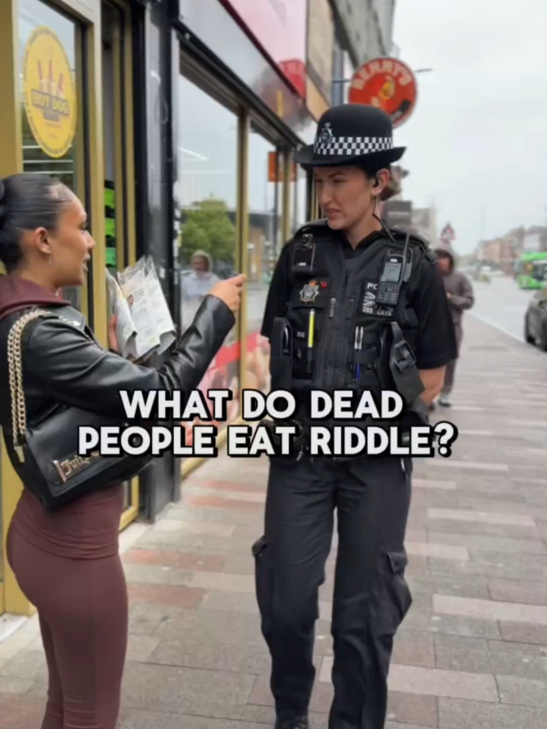 💀 If you want to eat a delicious Jake & Nayns' loaded naan, head to @aldiuk @asda @bootsuk