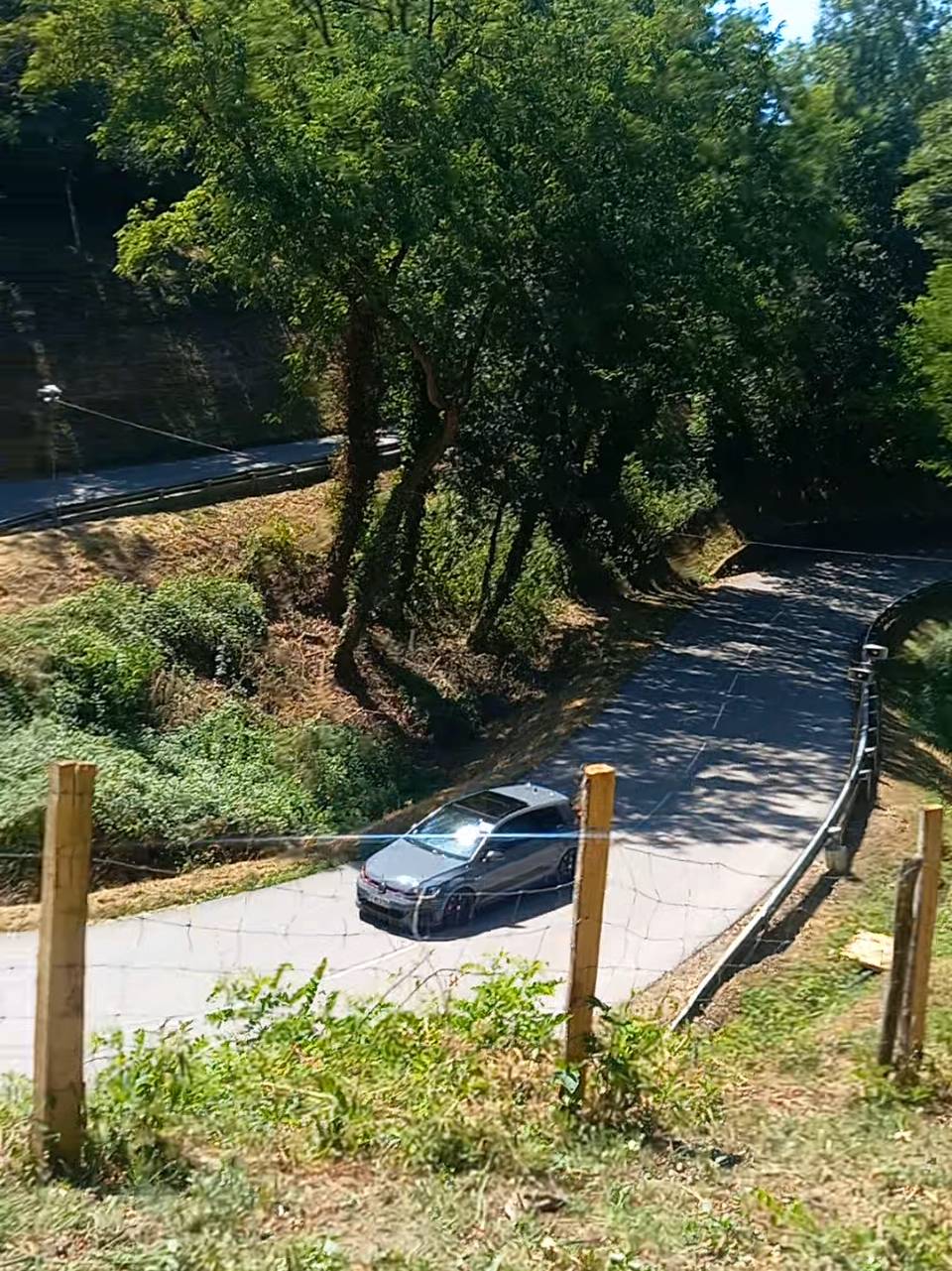 Ça tien bien quand meme #pourtoi #fyp #fouryourpage #caroftiktok #golf7r 