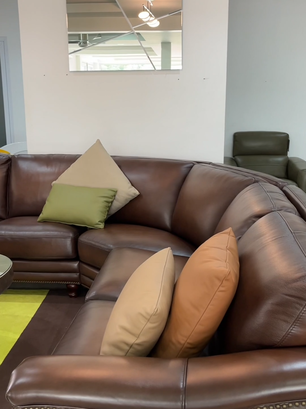 ✨Discover pieces that turn any space into a statement. From timeless elegance to modern charm, Gift Gallery GH has just the touch your office or home deserves. Elevate your interiors with style that speaks. ✨ contact us on 0246008690 #Africa #Interior #ghanatiktok🇬🇭 #fyp 