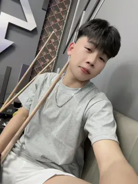 Anh vẫn luôn đợi em
