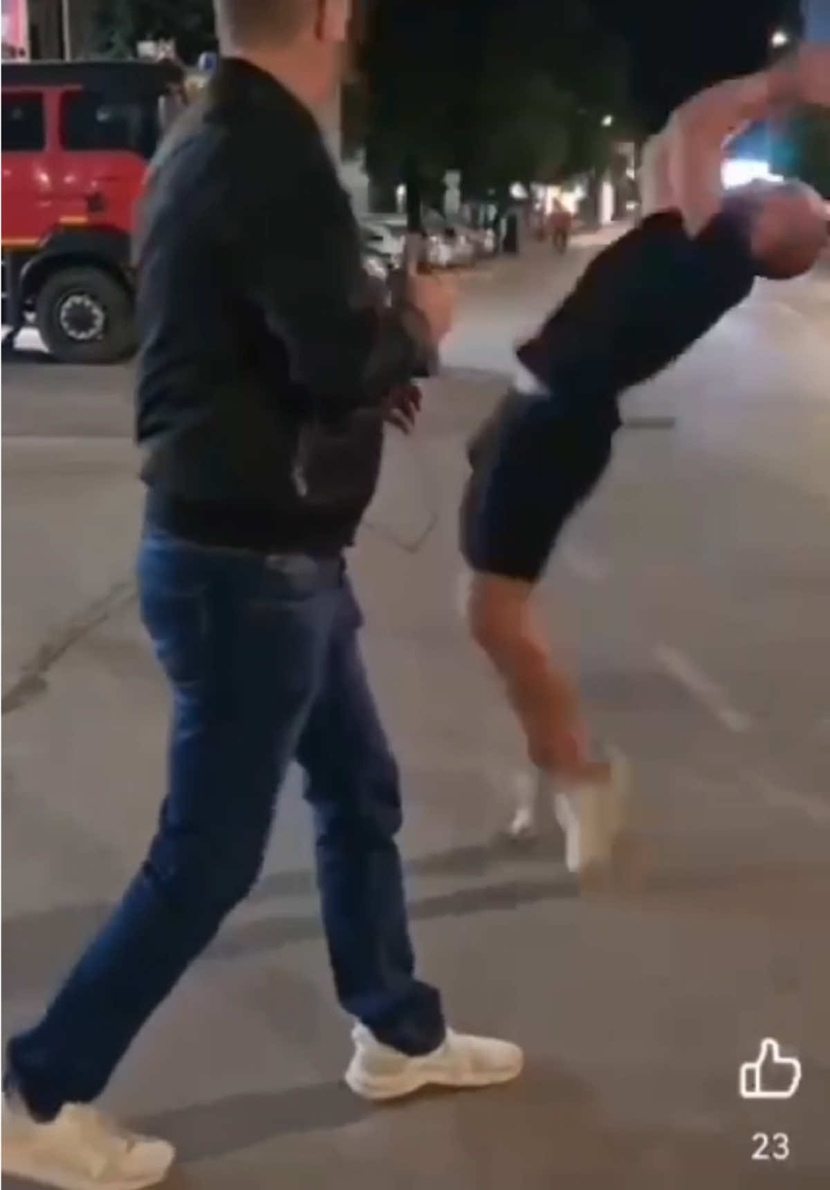 Utepa li se blokadero, istece ulje 😂😂😂