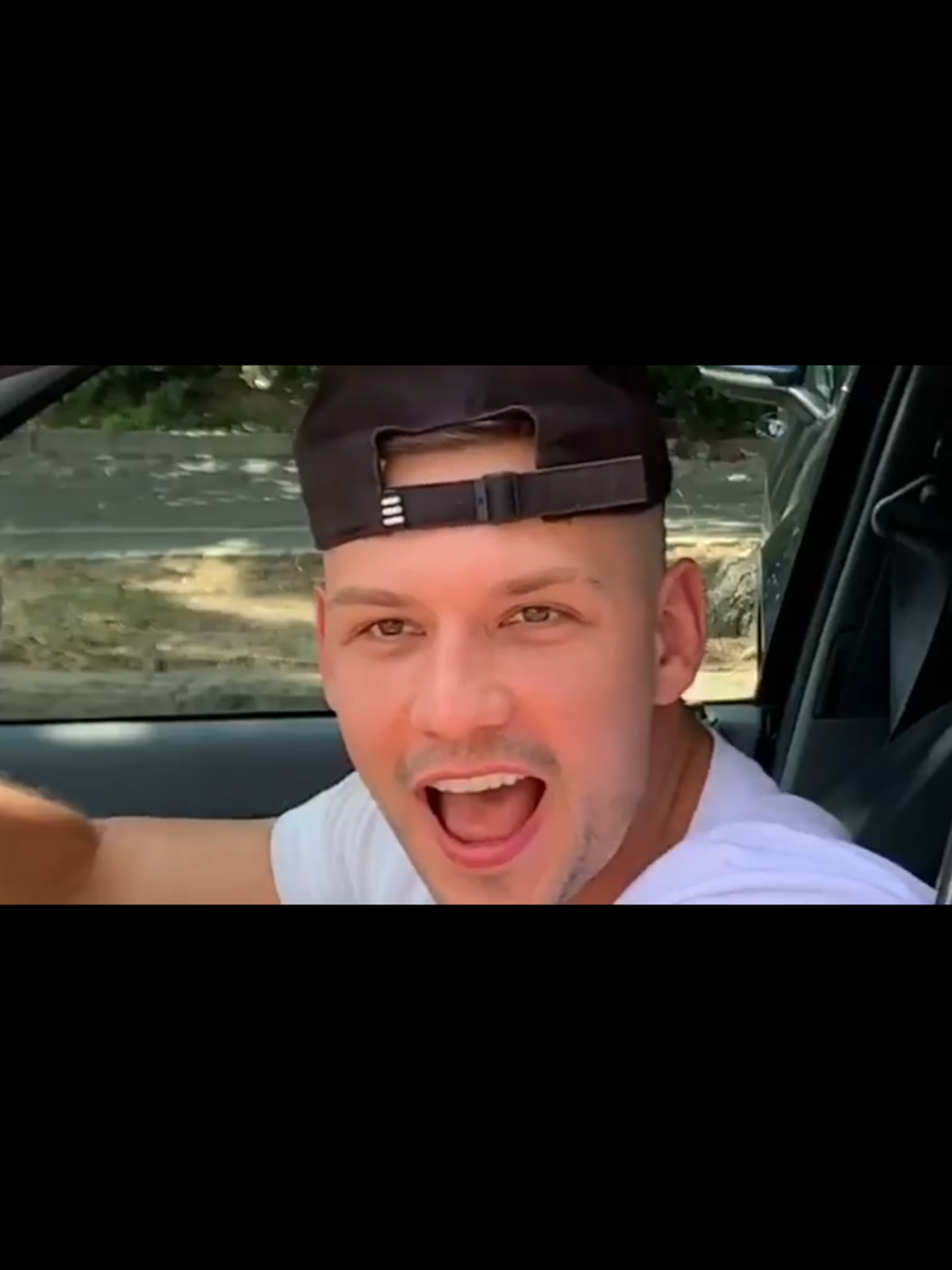Ey Mädchen lass heute was machen 🙈🤣 #slavikjunge #ostboys #mädchen #lachflash #viralvideos 