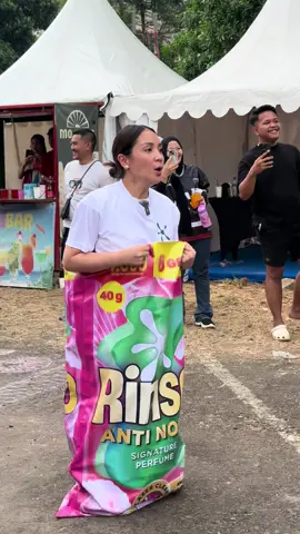 Lucu banget mama gigi balap karung #17agustus2025 #Rans 