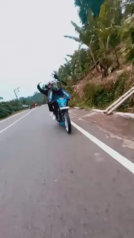 @Azkarika28 🔥😘.. @🏁 ★TEAM_SUZUKIᵛᴹᴾ😈  @satriafu150indonesia  @Suzuki Indonesia  @SatriafuRoadrace  #satriaf150  #fypシ゚viral  #fyppppppppppppppppppppppp  #CapCut 