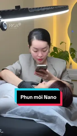 Môi 