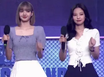 يمثلنا اناوانت مو جينيليسا فهمتني؟@ملك @it_0u @لارا الغانمَي. @★ #foryou #fyp #blackpink #tiktok #jenlisa 