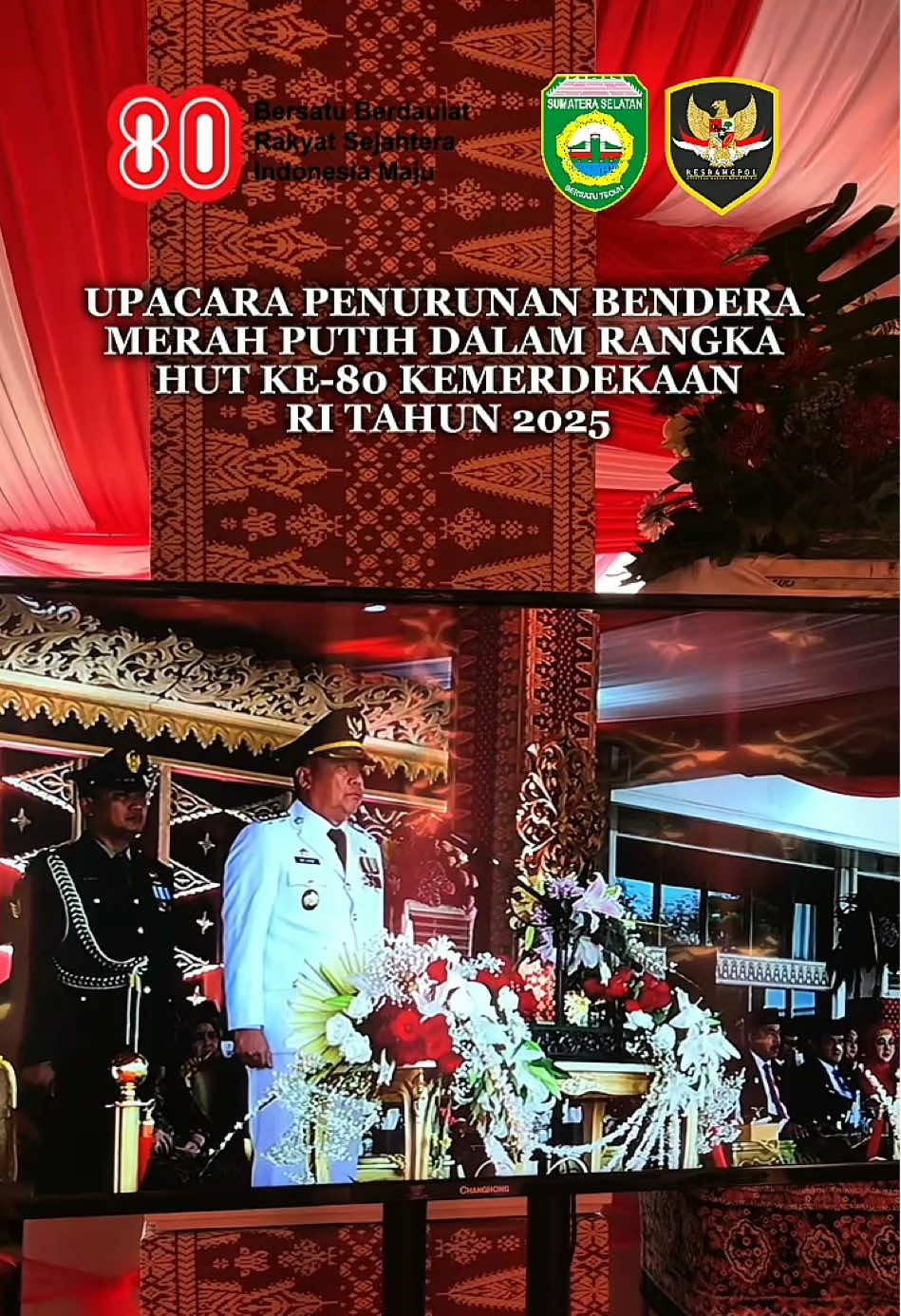 Upacara Penurunan Bendera Merah Putih dalam rangka HUT ke-80 Kemerdekaan Republik Indonesia Griya Agung, Palembang Minggu, 17 Agustus 2025 ⠀ #KesbangpolSumsel #HUTRI80 #17Agustus2025 #UpacaraPenurunanBendera #KemerdekaanRI     
