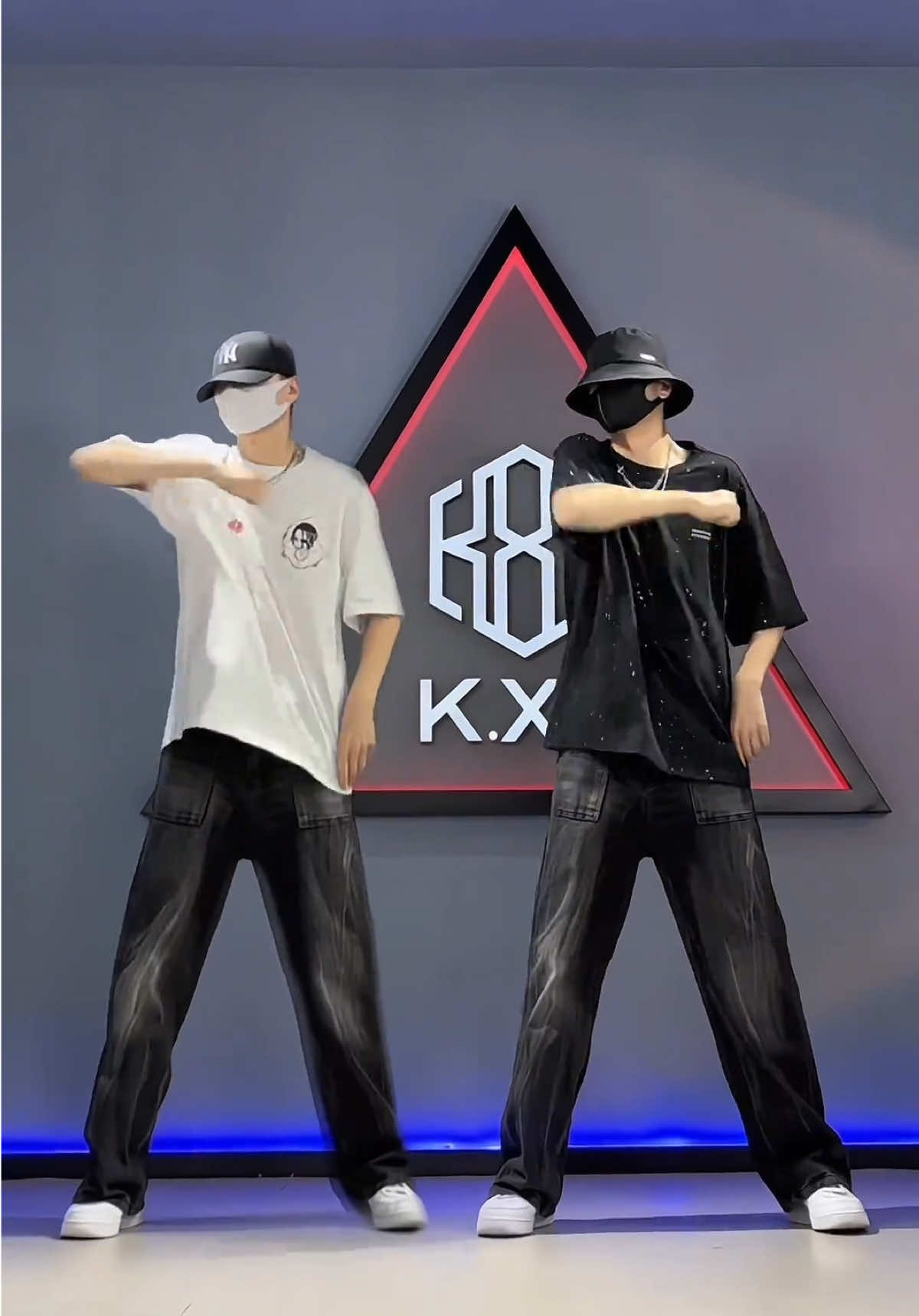 Friendship #抖音潮流舞蹈地图 ##dancecover #fyp #浅跳一下 