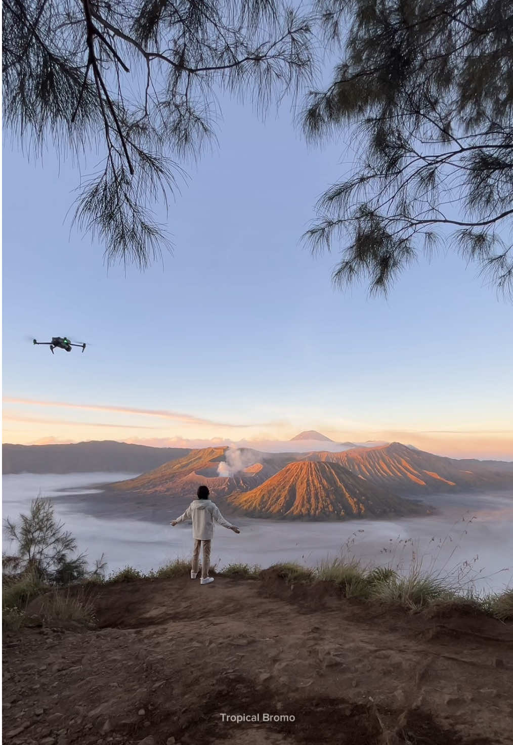 Take vs Result 😍📸 #bromotrip #bromotenggersemeru #bromomountain #privatetripbromo #serunipointbromo 