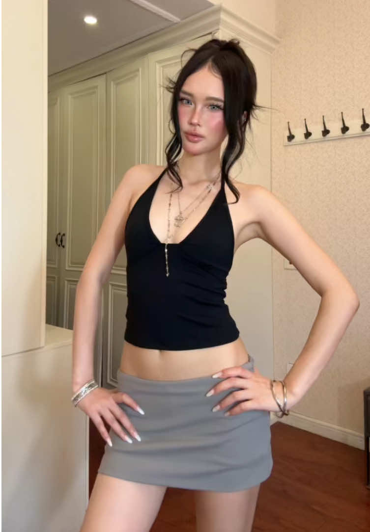 Fit dáng điêng lên #OOTD #outfitideas #áo #slimfit #fashion #phoidoxinh #viral #fyp #liliy 
