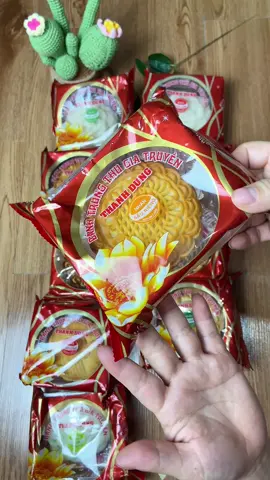 Bánh Trung Thu Thanh dung, mix đủ bánh nướng và dẻo nha #thimuoi #banhtrungthutruyenthong #banhtrungthuthanhdung 