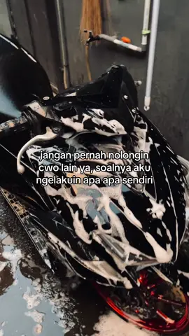 😹