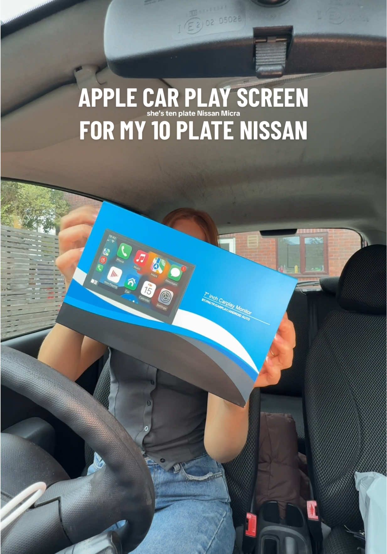 Maybe I need to get one for myself as well 👀 #applecarplay #carscreen #applecarplayscreen #carplay #carplaysystems #carplaymonitor 