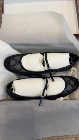 I’m obsessed 🖤🖤 #unboxing #gucci #balletflat