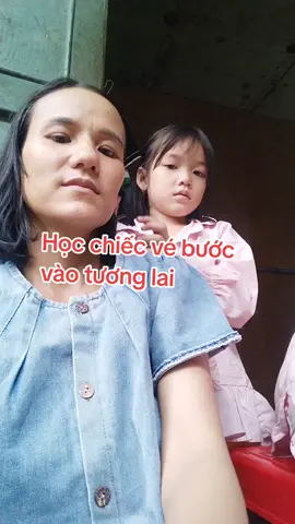 một tấm vé đi đến tương lai tươi đẹp đó chính là việc học hãy để cuốn sách đồng hành cùng con  #hoctuongglai#táiaochungtaphaihoc#meoiconnenlamsao#donghanhcungcon#sachhay