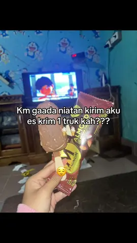 #eskrim #nyam #😋😋😋 #fyppppppppppppppppppppppp #fyppdongggggg siapa nihh yg suka es krim juga 🙋‍♀️ 