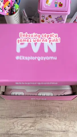 Unboxing sneakers gemes warna pinky 🤩 yuk koleksi sekarang! langsung join live! #unboxing #pvnkiyomi #pvn #fyp 