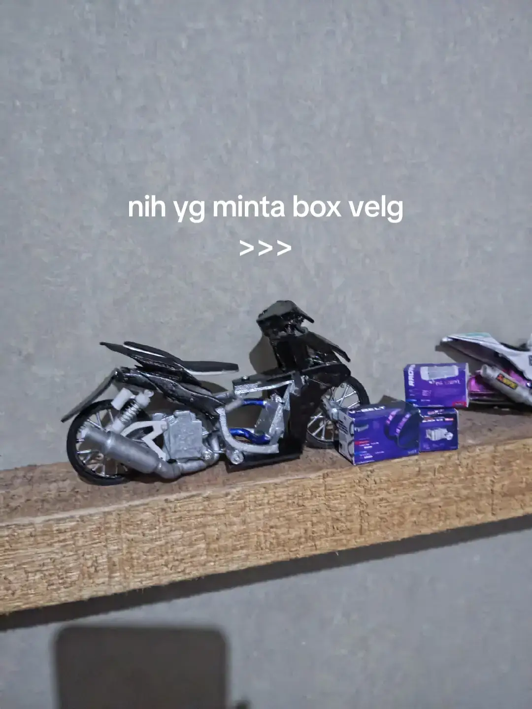 🗣️: kok wm nya segede gaban bang 