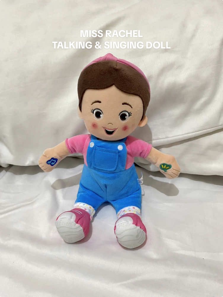 Cutest doll ever! Perfect pangregalo sa mga babies nating mahilig kay Miss Rachel. This is NOT an official merch kaya mas affordable to kesa sa mall pero almost the same lang DAW ang quality. #missrachel #missracheldoll #babydoll #talkingdoll #interactivedoll 