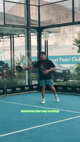 Awalnya cuma iseng main padel, eh jadi nagih sendiri. Latihan terus biar siap tanding. Untung ada yang bantu gue bounce back pas udah mulai tepar #MILOPRO #BounceBackMILOPRO @MILO_Indonesia 