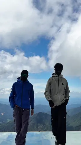 Yes sir 😎😎😎 #trekking #xuhuongtiktok #viral #outfitoftheday #kínhmắt 