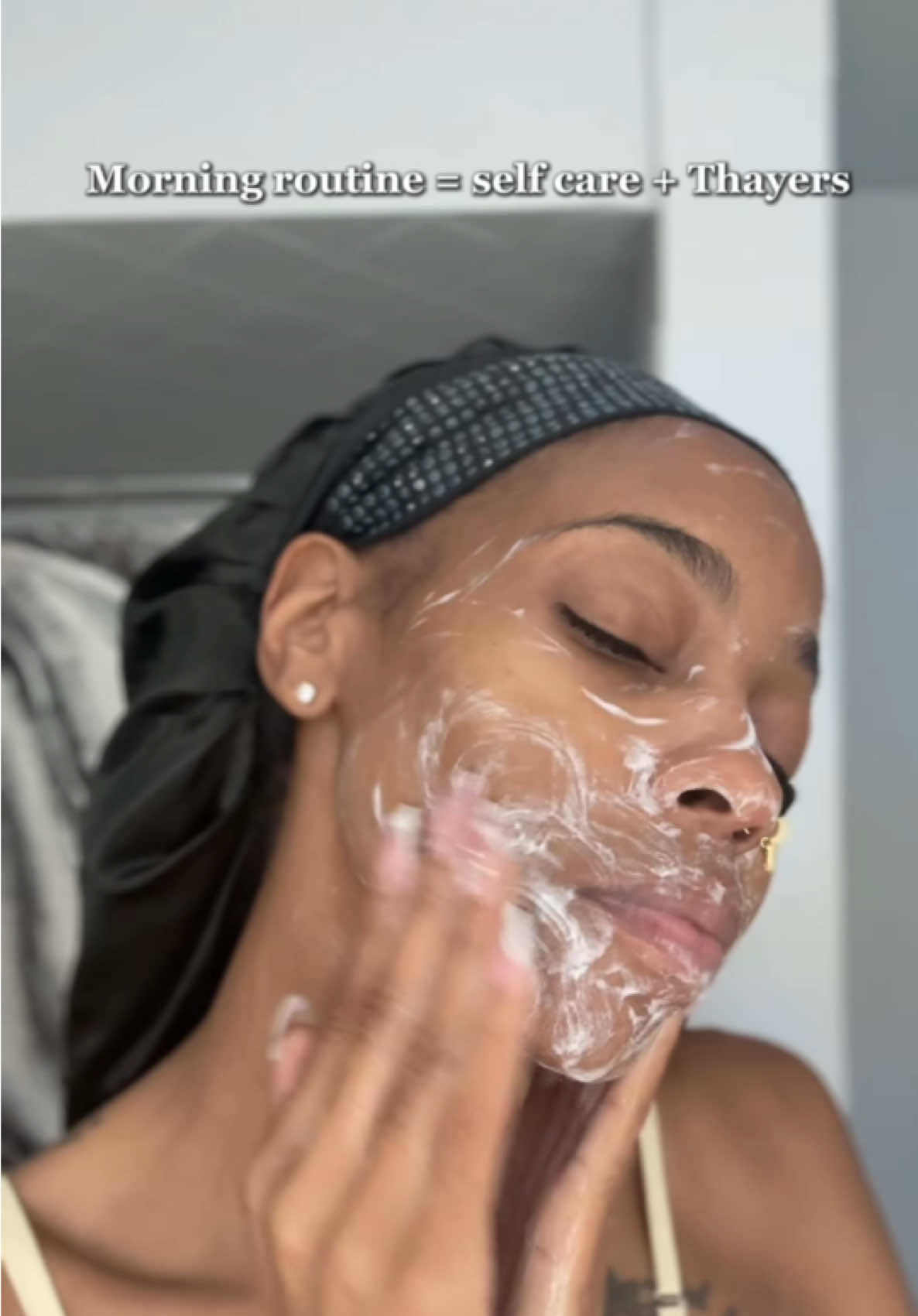 Starting my day the right way ✨ nothing beats a little self care + my @thayers besties 💧   Everyday I’m using the PH Balancing Daily Cleanser + Hydrating Milky Toner + Moisturizer (today I used @L’Oréal Paris Revitalift Triple Power) + @TOPICALS Faded Undereye mask 💕 What’s one skincare step you can’t skip in the morning? 👇🏾 #thayers #thayersambassador #skincareroutine #dailyselfcare #freshskin 