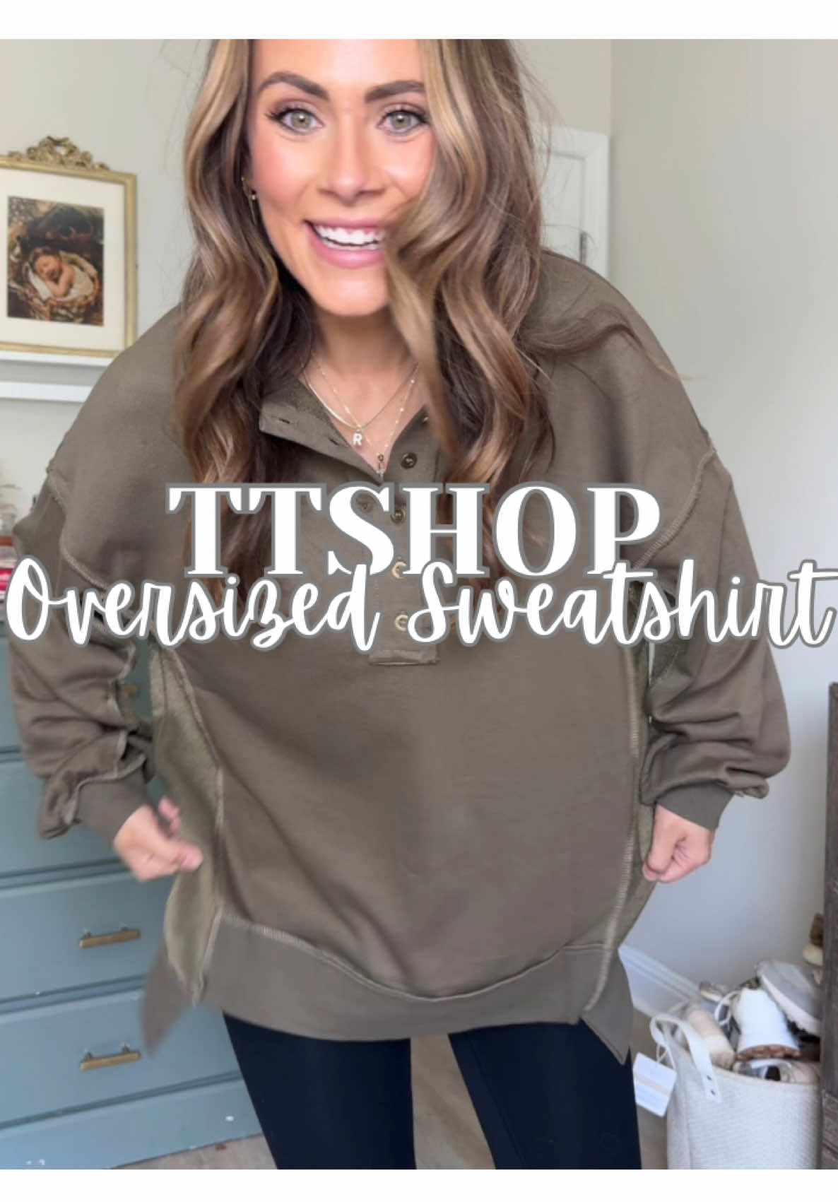 This hot deal is on sale now and is free 3 day shipping! Cannot beat it for the quality 🤩  #momfashion #womensfashion #fallfashion #oversizedshirt #momootd 
