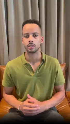In diesem Video geht es um eine der wichtigsten Fragen im Krypto In welchen Stablecoins solltest du deine Gewinne wirklich parken Viele nehmen einfach USDT oder USDC aber ist das immer die beste Wahl Ich zeige dir die Unterschiede zwischen USDollarStablecoins SchweizerFrankenStablecoins und EuroStablecoins Welche Vorteile Risiken und Strategien gibt es und was passt am besten zu dir Sichere dir mehr Wissen in meiner kostenlosen #KryptoGruppe #krypto #kryptowahrungen 