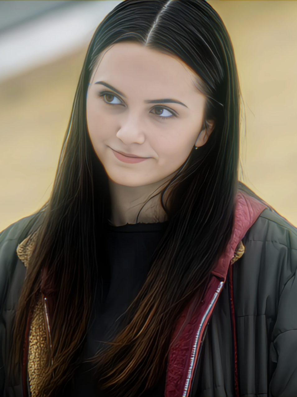The new season is in production |  @_hannahcheramy #from #fromtvshow #juliematthews #tabithamatthews #origem 