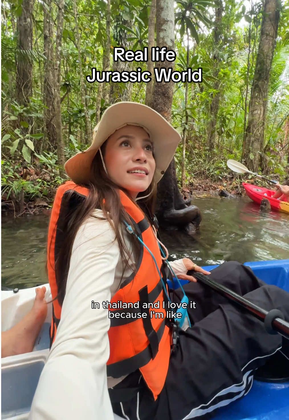 Visiting the real life Jurassic world in Thailand 🇹🇭🦖🦕🛶 This was one of my favourite activities on my trip with @Amazing_Thailand! It was at mirror lake in Krabi.  #thailand #krabi #jurassic #jurassicworld #jurassicpark #kayak #mirrorlake  