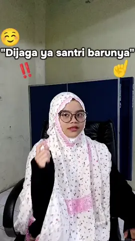 Dijaga kaya gini bukan?? ib:yg lewat#ponpesalhudakalapasewu #santrialhuda #bismillahfyp #santriwati #4u 