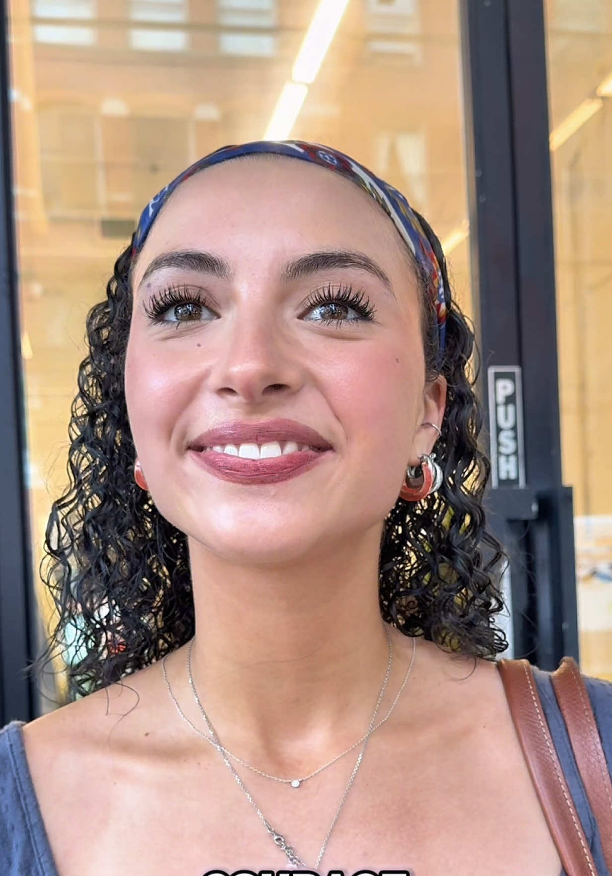 She went from being a competitive figure skater to then getting injured to then having to figure out another path to take in her life.  #confidenceheist #inspiring🌍withconfidence #davidcarmi #confidence #figureskater #lifeschallenges #lifesblessings #streetinterview #goodenergy 