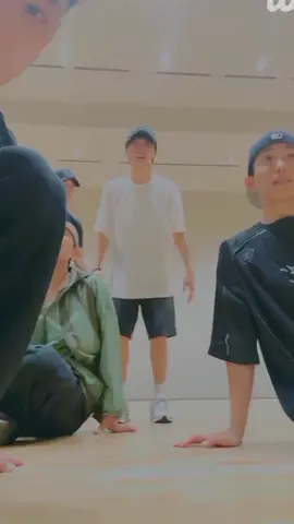 SIBUK BGT ANJAY😭🤚🏻 #seventeen 