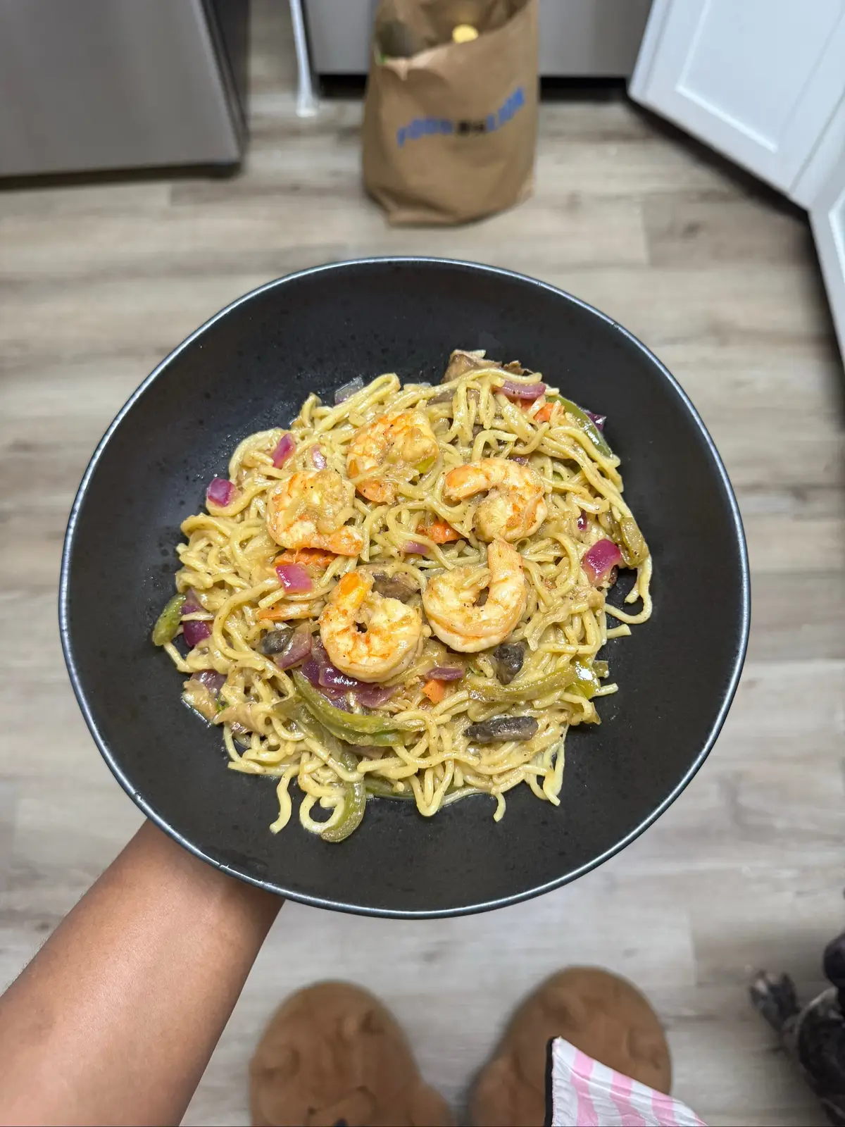 I actually enjoyed making it at home🙂‍↔️🤏🏾 #stirfry #stirfryrecipe #DinnerIdeas #cookwithme 