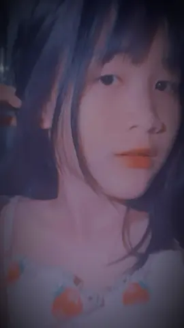 Là t 