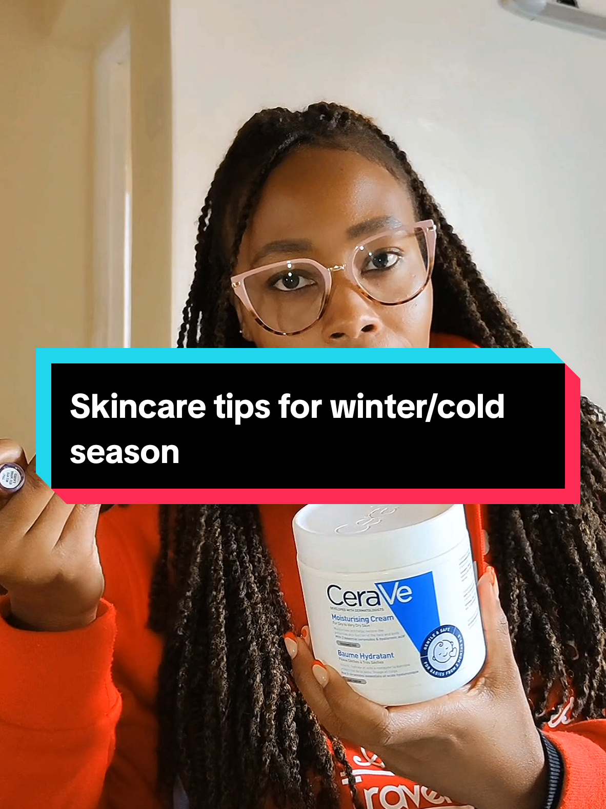 cold weather brings dryness and dehydration to your skin, here is a guide to your perfect winter/cold season skincare routine.  everyone, including oily skin should be moisturizing the skin #skincare #winterskincare #winterskincareroutine #winterskincaretips #skincareroutinetips 