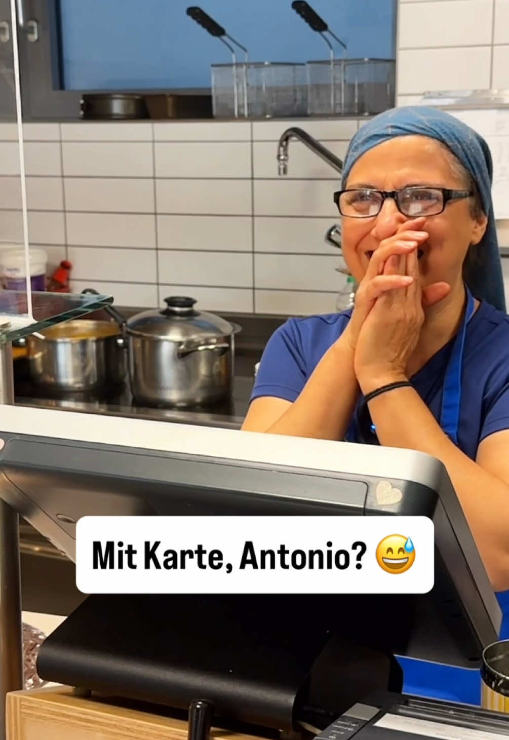 It’s time to get your German past the ‘mit Karte bitte’ stage. 💳😂 💬 Level up your German with our courses starting this September. Comment “GERMAN” below and we’ll send you an overview of all upcoming courses. Or check out our website!  #fyp #learngerman #deutschlernen #studyingermany #germancourses