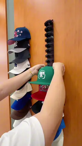 My hats have never looked cleaner!#hatrack#hats#caps#tiktokshoplabordaysale #organization 