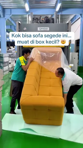 Unik ya… sofa sebesar ini ternyata bisa dikirim cuma dalam box 📦✨ Tinggal order online, praktis sampai rumah dan langsung siap dipakai. #sofabox #compressionsofa #sofainabox #sofa