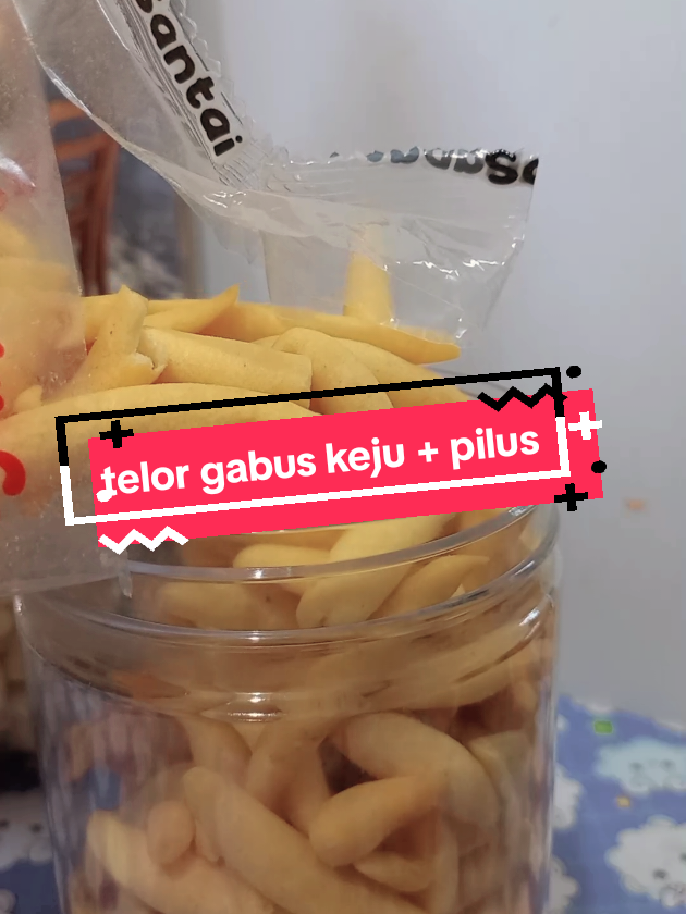 seriusan worth it banget dah, 30ribu-an dapat buanyak dan rasanya juga enak-enak semua.  cemilan 1kg cuma 30ribu-an 500gram pilus kapsul 500gram telor gabus keju #paketbundling #cemilan #telorgabuskeju #pilus #modalkontendoang 