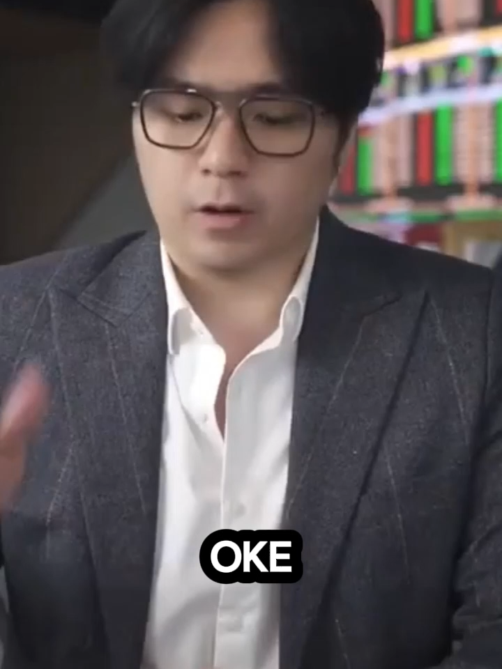 Perlakukan Sahammu Seperti Bisnis Fokus Itu Kunci Kesuksesan Investasi! #part1  Perlakukan saham kayak bisnis sendiri 🚀 Bukan sekadar angka di layar, tapi aset jangka panjang yang bisa tumbuh besar kalau kamu fokus 📈🔥 Ingat, fokus itu kunci sukses investasi 💡 #kevinhendrawaninvesting #kevinhendrawan  #invest  #saham #FYP #InvestasiPemula