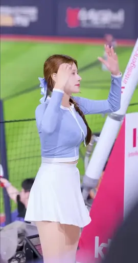 Hold UP! 뚜뚜뚜 Please give  ❤️ ❤️❤️  a sweet like or love and share ! ❤️ ❤️❤️ #HoldUP #뚜뚜뚜 #KTWIZ #KTWIZCheerleader  #ShinSeHee #신세희  #LeeGeumJoo #이금주 #LeeKyungMin #이경민 #LeeYeBin #이예빈 #KimJinAh #김진아  #KimJungWon #김정원 #KimHaeRi #김해리 #KimHanSol  #김한슬 #CheerUpKTWIZ #KTWIZ파이팅 #KTWIZ응원단 #KTWIZ  #kt위즈  #KTWIZCheerleader  #kt위즈치어리더 #레이디위즈  #아웃송  #CheerCrush #kpop  #cheerleader