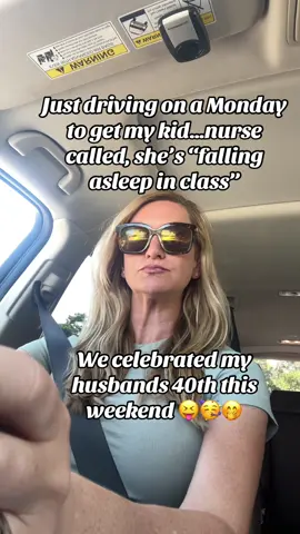 Mom fail but at least we are teaching her how to have real FUN though right……… am I rage bating with this one?! Lmao maybe I’m asking for it 🤔🥳🤣 #momfail #fun #parenting #parentingfail 