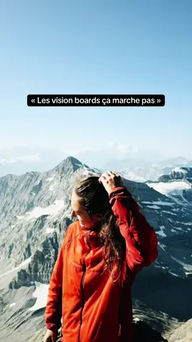 Oops j’ai pas fait exprès…. Si jamais ça t’intéresse mon programme pour se réaligner en 21 jours (et donc manifester ce que tu veux vraiment) est en bio 💌 #manifestation #visionboard #foryou #loidelattraction
