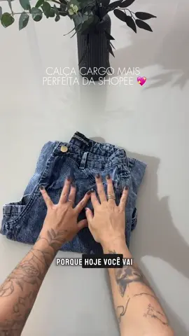 Calça wide leg cargo jeans feminina, cintura alta e estilo pantalona. Conforto, tendência e versatilidade no mesmo look! 👖✨ #promoção #shopee #jeans #feminina #moda