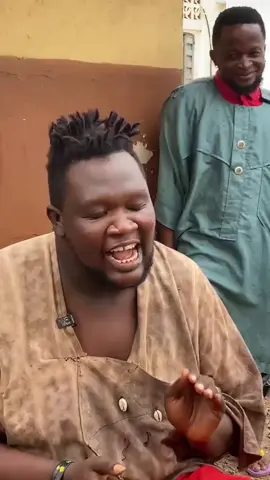 Are sabi u under hand e saint #viral #trending #fyp #sltiktok #comedy #funny 