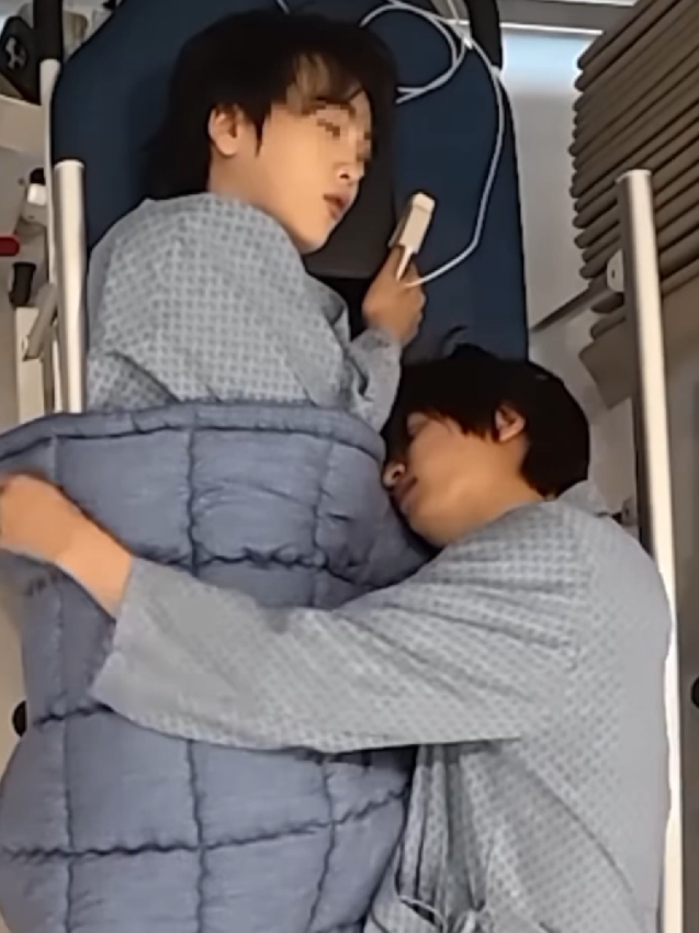 goodnight pingpongz #cravity #wonjin #hyeongjun #크래비티 #핑퐁즈  원진 형준 비티파크 pingpongz
