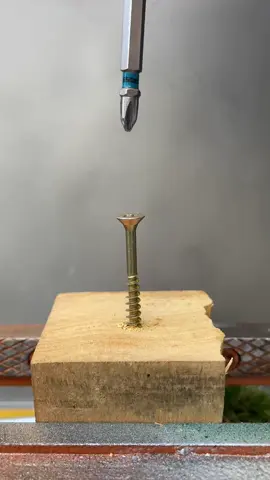 Spray paint trick frees a stuck screw fast Unexpected lube effect #CaliGarage #StuckScrew #HackDIY 