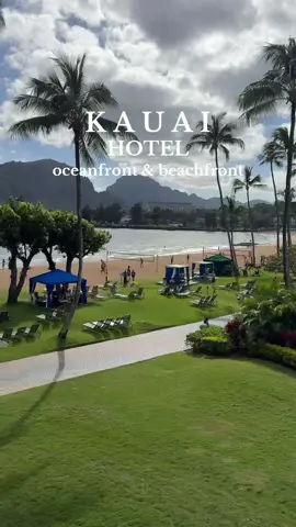 🌅 Kauai oceanfront and beachfront resort with one of the biggest pools in Kauai! Click the green location link to check out the rest of the resort and book your stay! This hotel is where you’ll want to stay whether you’re traveling with your family, friends, or solo traveling! The grounds are gorgeous, the pool is huge, the restaurant and bar is right next to the pool, the beach has plenty of space. Play beach volleyball, walk along the beach, and watch this gorgeous sunset. The waters were calm, and there’s so much to do! #kauai #kauaihawaii #TikTokGOStay #hotel #tiktokgo #paradise #beachvacation #oceanview 