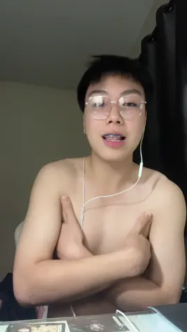 ท่ดทีคิดเรื่องมหาลัยก่อร